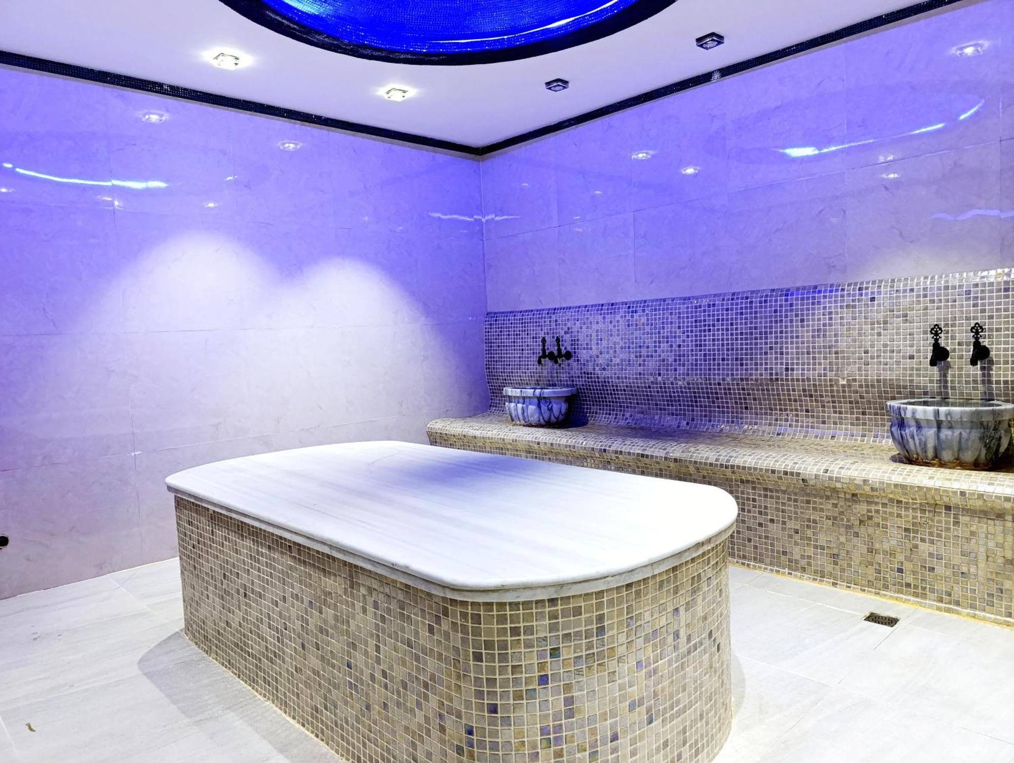 Hotel Alis 4*