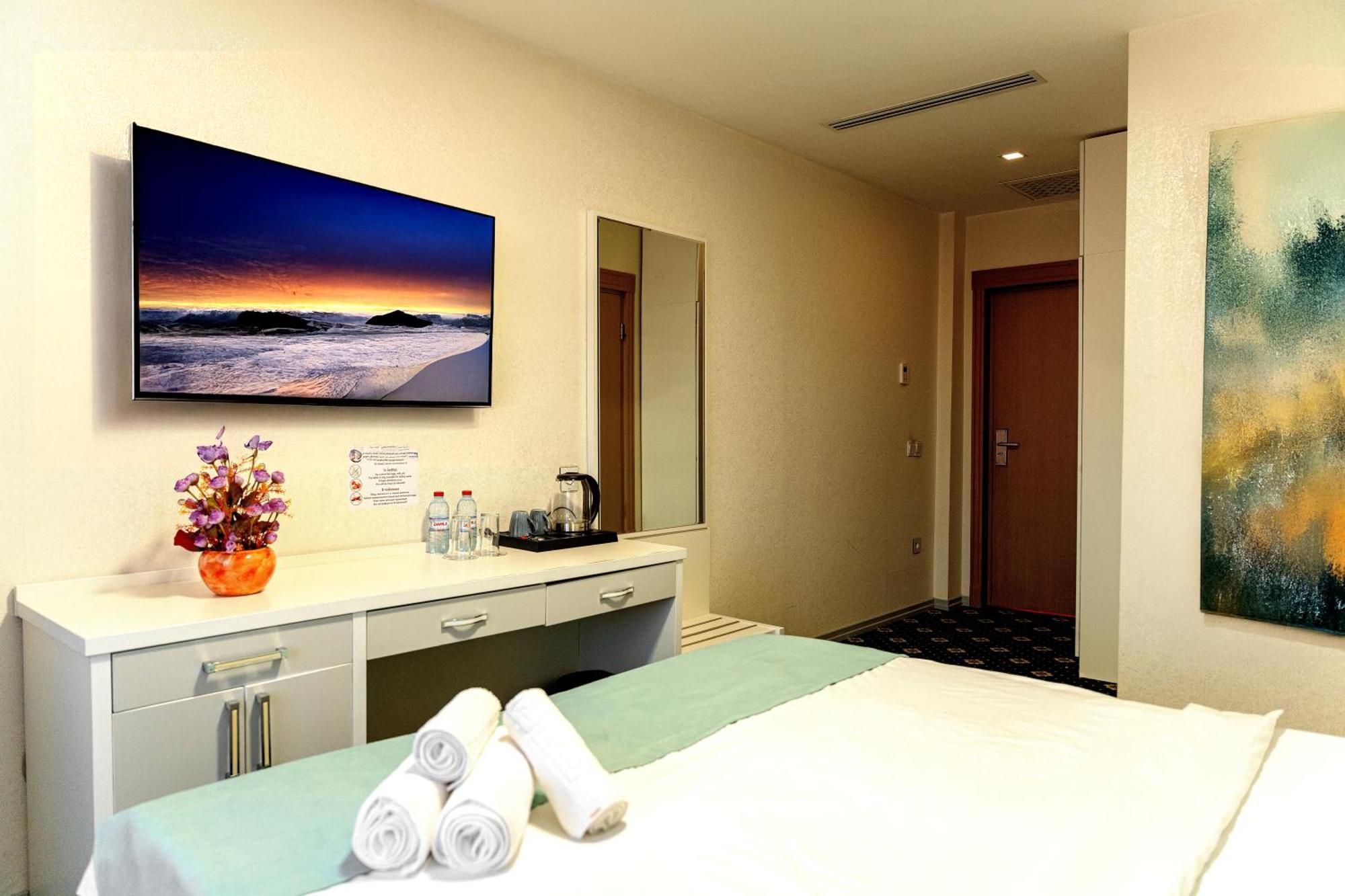 Alis Hotel 4*