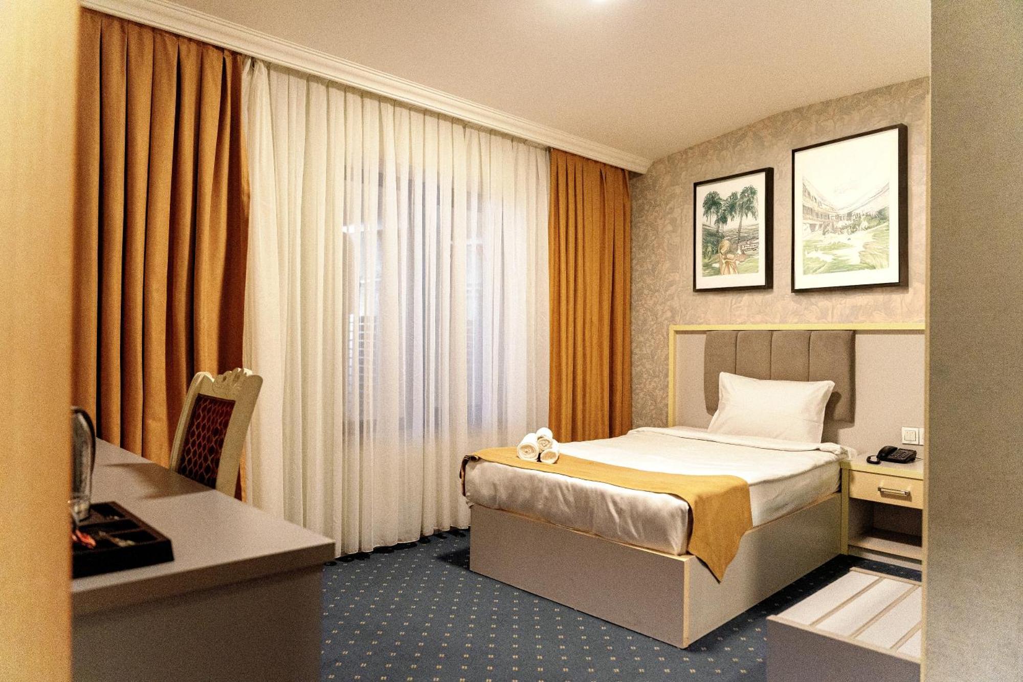 Hotel Alis 4*